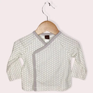 NWT Tea Collection shirt long sleeve side snap kimono top lotus size 0-6 months